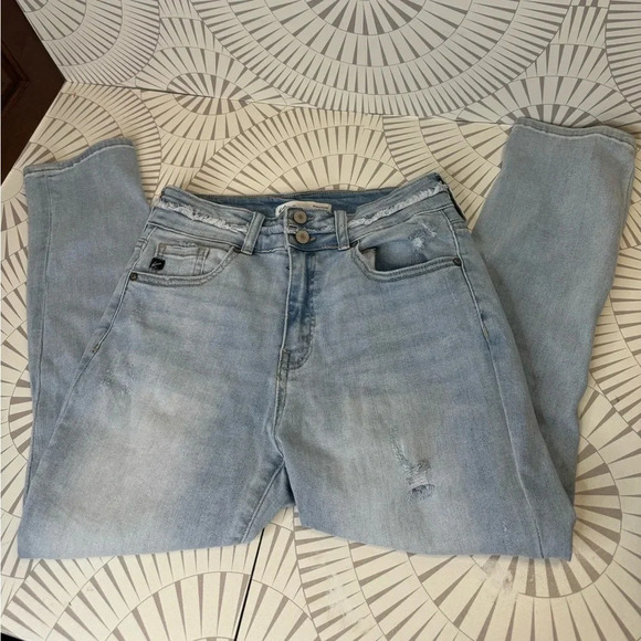 KanCan Women’s High Rise Ripped Capri Size 28 style 206162 - Picture 1 of 9